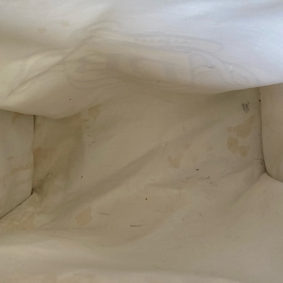 Dooney & Bourke XL Tote (Grey) w/ Silver Hardware. - Picture 10 of 13